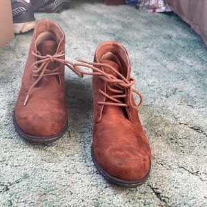 B.Ø.C. brown boots. Women’s size 9.5.